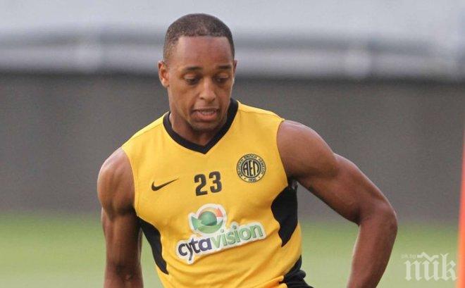 „Левски” иска португалско крило, кипърци конкурират „сините” за Карлитош