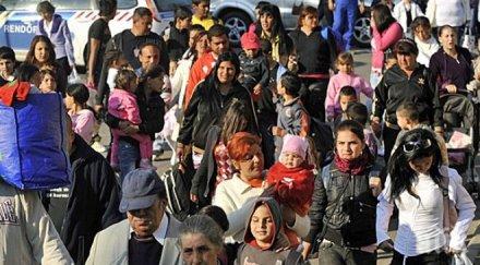 цигани окупираха петрич разбрали кметът раздава лева нова година