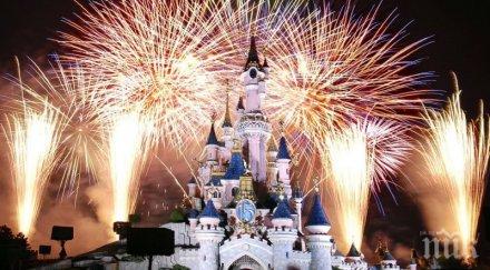 сащ отказват мюсюлманско семейство пътуване дисниленд