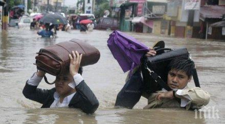 милиона души напуснали домовете заради бурите филипините