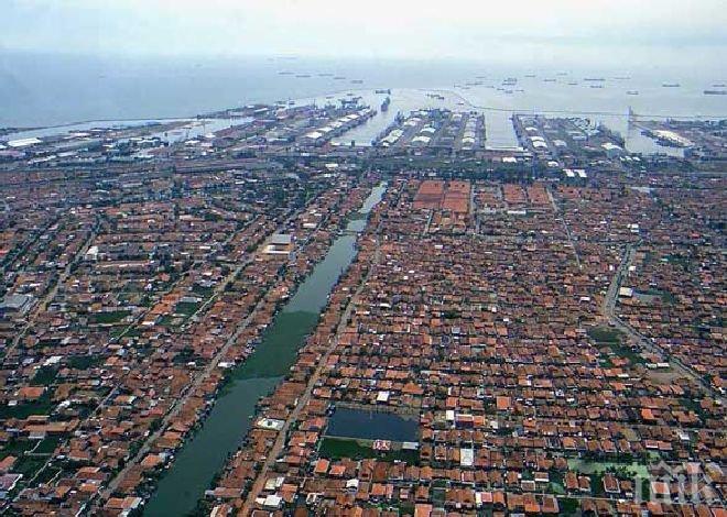 Индонезийските власти арестуваха двама души, подготвяли самоубийствени атентати за Нова година
