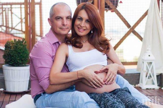 ПЪРВО в ПИК! Меги от Търси се показа детето си (ексклузивни снимки)