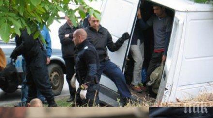 крупен удар бургас софиянец натъпка иракчани словешки бус спипаха река караагач