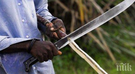 мъж мачете вся ужас търговски център видео