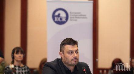 бареков отправи пет въпроса управляващите