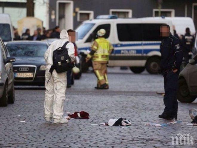 Ужас в германската столица! Въоръжени с ножове и пистолети нападнаха група мъже