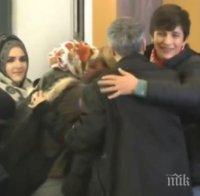 Чичото на удавеното сирийско дете пристигна в Канада


