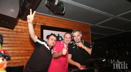 теди джорджо вдигна грандиозно коледно парти клуб