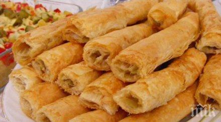 трима нападнаха павилион закуски