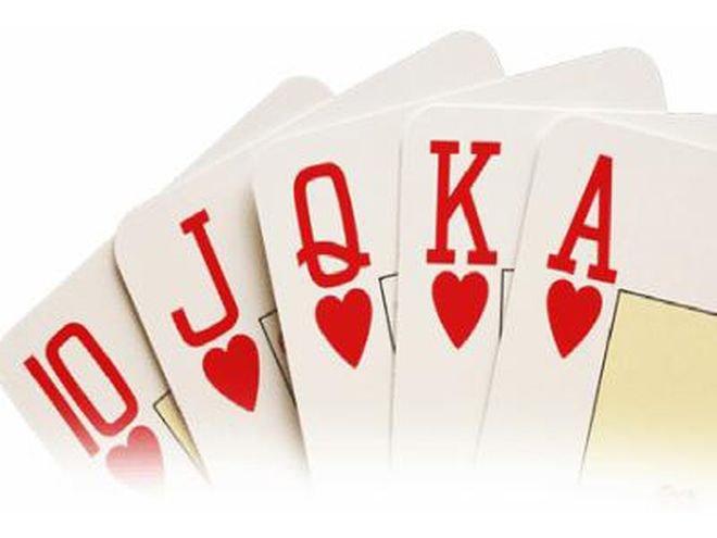 15 отбора се включиха в Коледния бридж турнир на Добрич