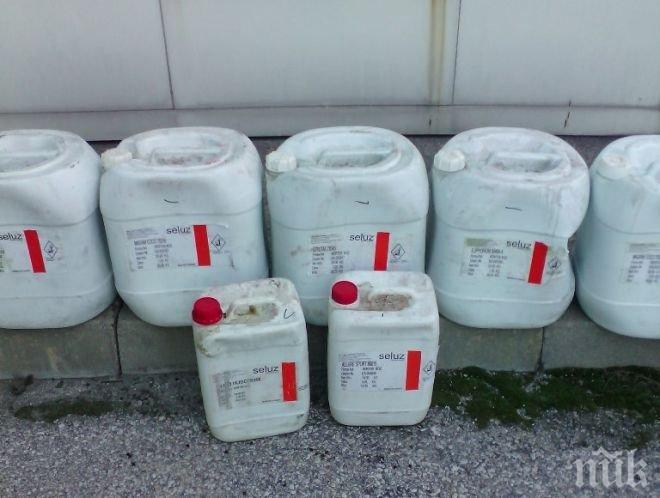 ПЪРВО в ПИК! 150 литра наливни парфюми са задържани в Митница Пловдив (снимка)