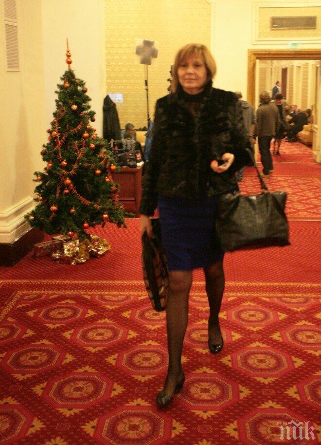 Мариана Георгиева напуска парламентарната група на ДПС
