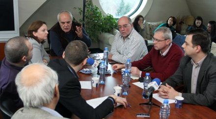 социолози политолози прогнозират мрачно бъдеще българия