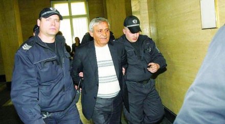 ицо папата остава окончателно ареста