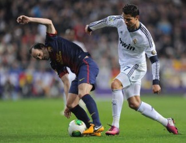 Ел Класико остана нерешено след супер футбол и равенство