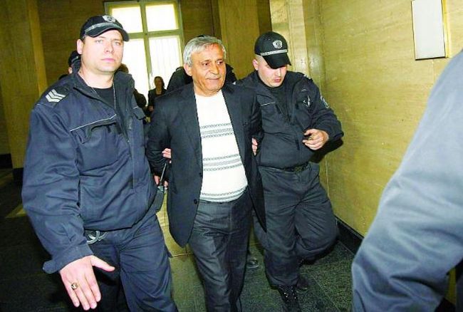 Ицо Папата остава окончателно в ареста