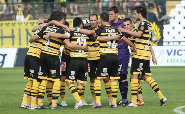 Миньор Перник напуска първенството