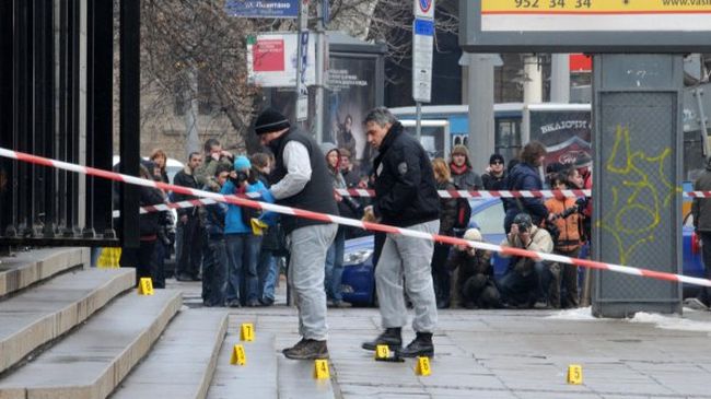 Стреляли срещу Баретата с малокалибрена пушка (Видео)