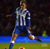 Футболът в Англия тръгна с автогол и повръщане (видео)