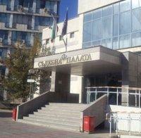 Добрич посреща новата година на площада с празнична заря