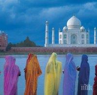 В индуските храмове в Северна Индия вече не се допускат хора с дънки
