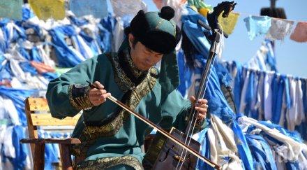 хора монголия все живеят юрти