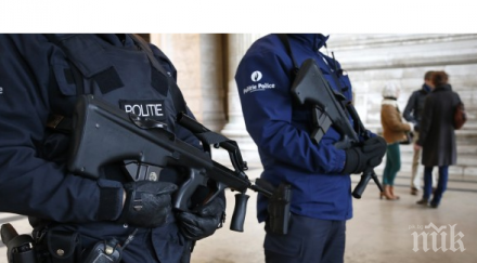 потрес групов секс полицейски участък смути институциите