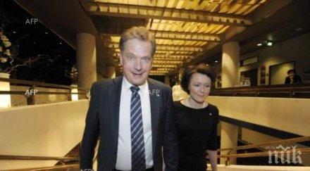 саули нийнистьо финландия помогне бежанците бягащи войни преследвания