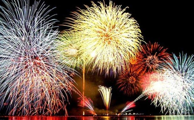 2016 настъпва постепенно в източната половина на земното кълбо