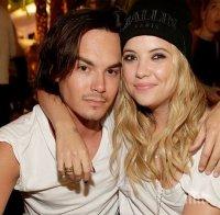 Хана от „Малки сладки лъжкини“ се омъжва