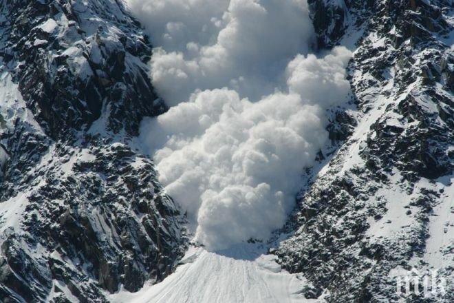 Двама литовски алпинисти загинаха във френските Алпи