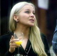 Няма да я познаете! Деси Слава прекали с баниците и питките след 