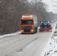 ПИК TV: ТИР-ове с летни гуми създават проблеми в Русенско
