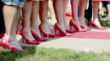 изненада първоначално мъжете трябвало носят високите токчета