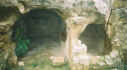 около 000 били посетителите пещерата ухловица 2015 година