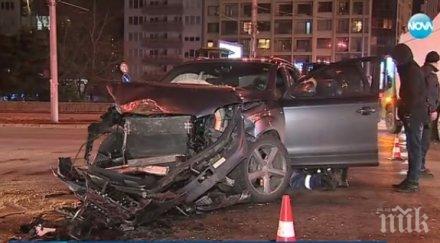 ексклузивно вижте кадри мелето автобус мина червено помете три коли софия снимки