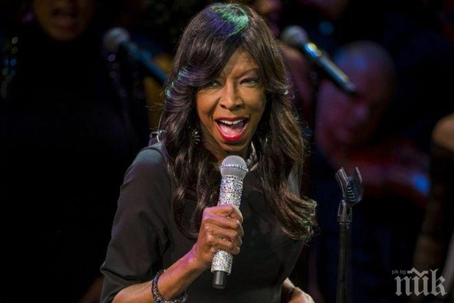 Натали Коул починала от рядко белодробно заболяване