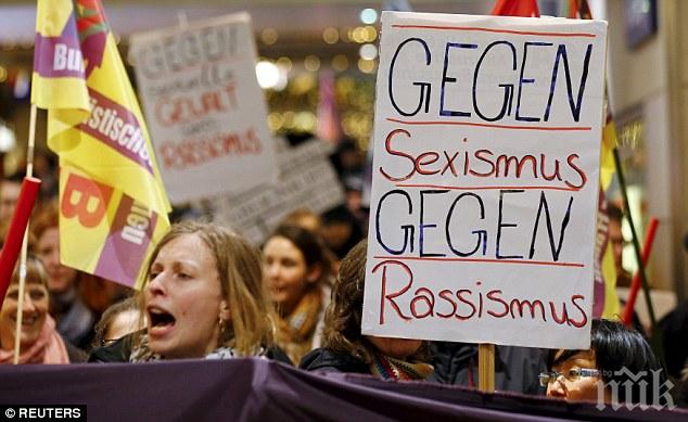 Жени в Залцбург също били подложени на сексуален тормоз от мигранти