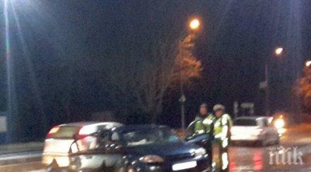 джигит натресе паркирана кола