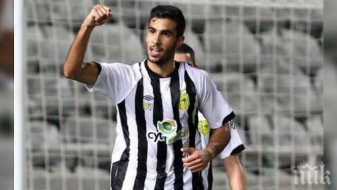 Национал на Кипър преговаря с Левски