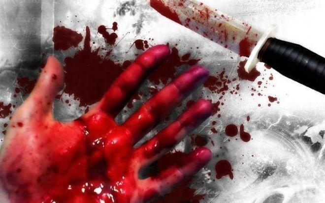 Потресаваща трагедия подобна на касапницата в Надежда! Мъж закла 8-годишния си син и жена си, после обезглави майка си!