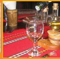 Нов случай на натровени с ракия-менте? Мъж и жена издъхнаха в Ямбол