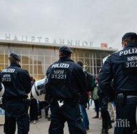 Атаките срещу мигранти в Кьолн са свързани с призиви на крайнодесните в социалните медии