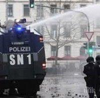 Близо 3 хил. полицаи съблюдават реда в германския град Лайпциг