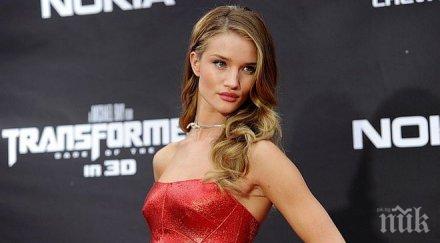 роузи хънтингтън уайтли нова линия спортни дрехи