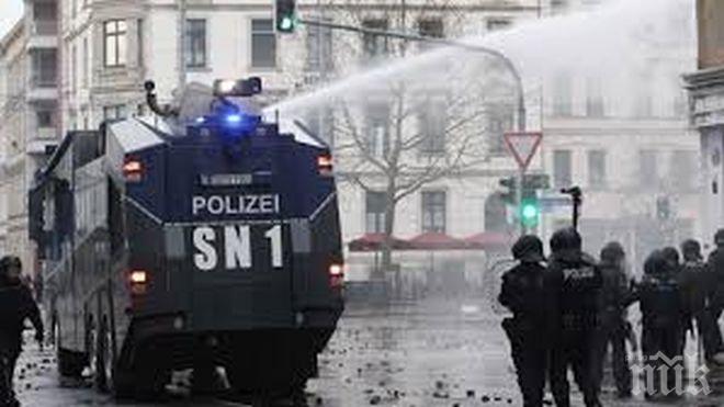 Близо 3 хил. полицаи съблюдават реда в германския град Лайпциг