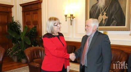 дасис цачева миграцията младите хора проблем