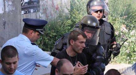 първо пик арестуваха боян расате пребил юмруци мъж куче центъра софия националистът отведен белезници трето районно обновена