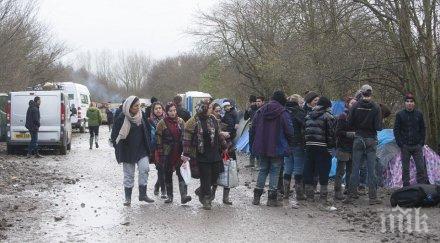 сирийските бежанци турция вече млн