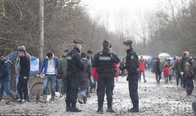 Турция системно депортира бежанци в Сирия